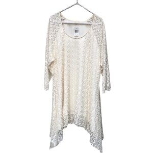 Indigo Soul Cream Colored Lace Top size 2X